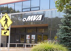 [photo, Motor Vehicle Administration, 6601 Ritchie Highway, NE, Glen Burnie, Maryland]